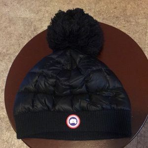 Wmns Down Filled Beanie